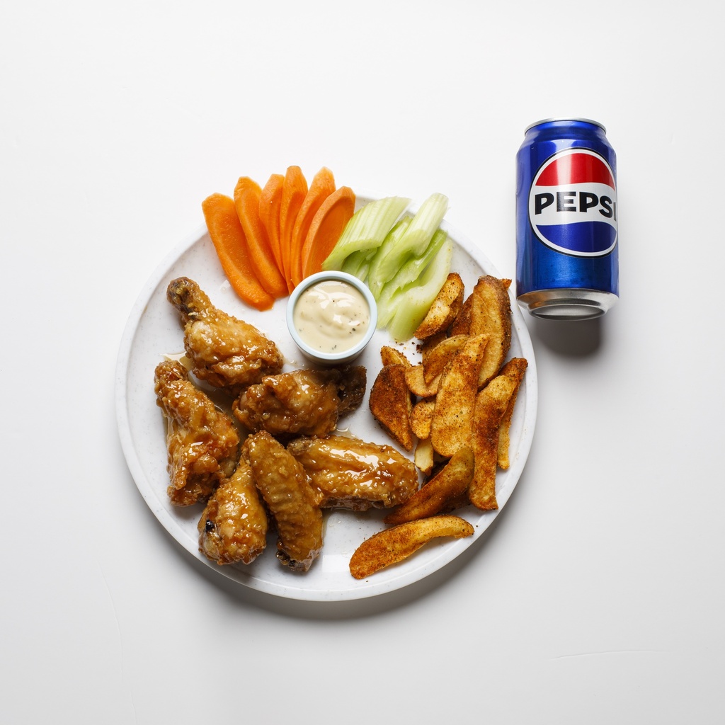 0.5lb. Wings + 7 Oz. Wedges + Pop